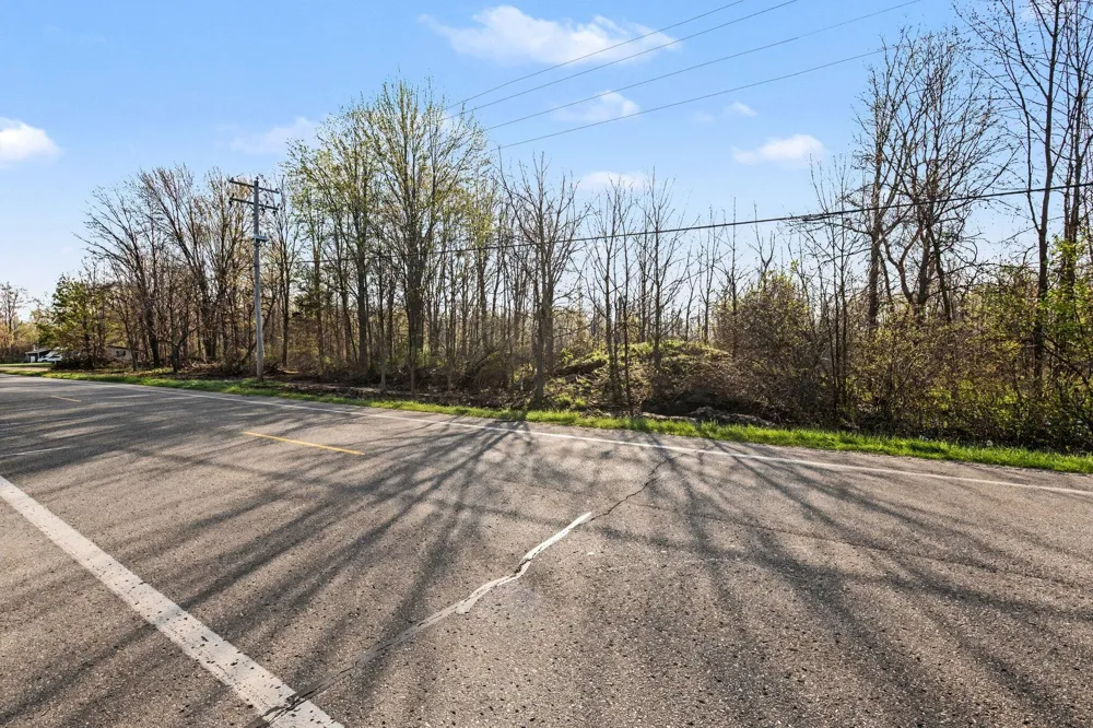 2523 S Patterson Road Wayland, MI 49348