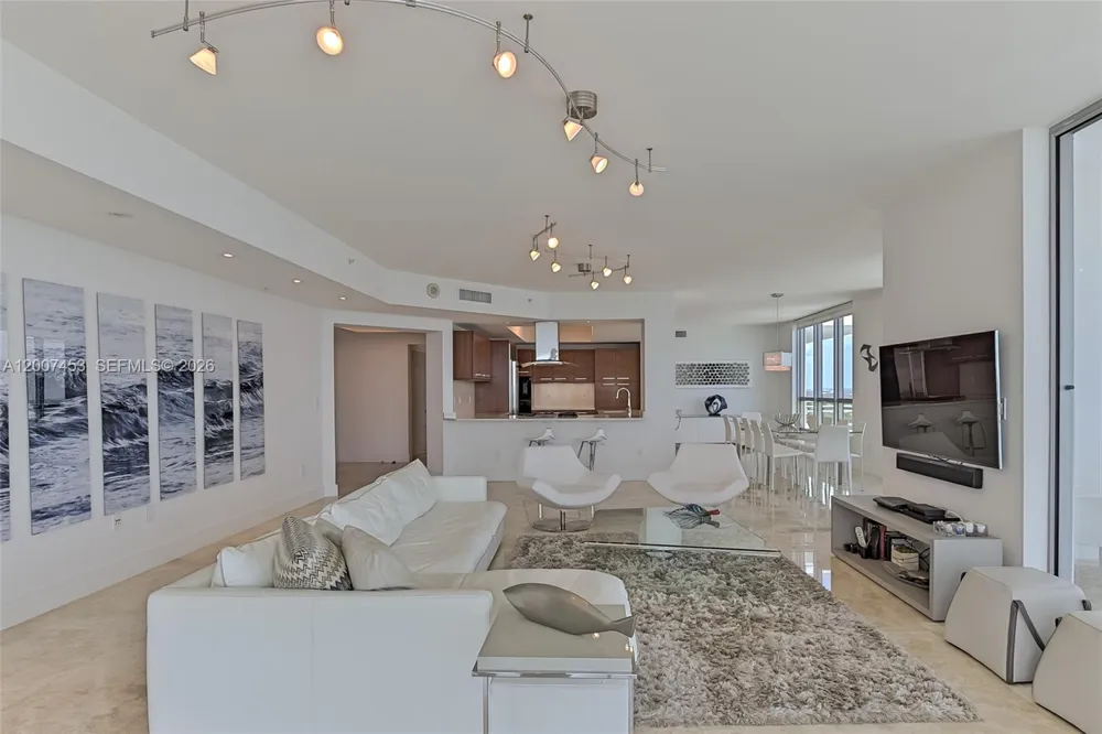 3535 S OCEAN DR #2002 Hollywood, FL 33019