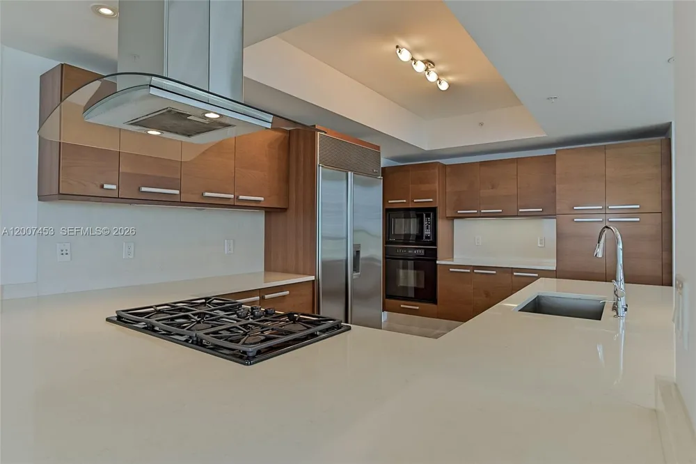 3535 S OCEAN DR #2002 Hollywood, FL 33019