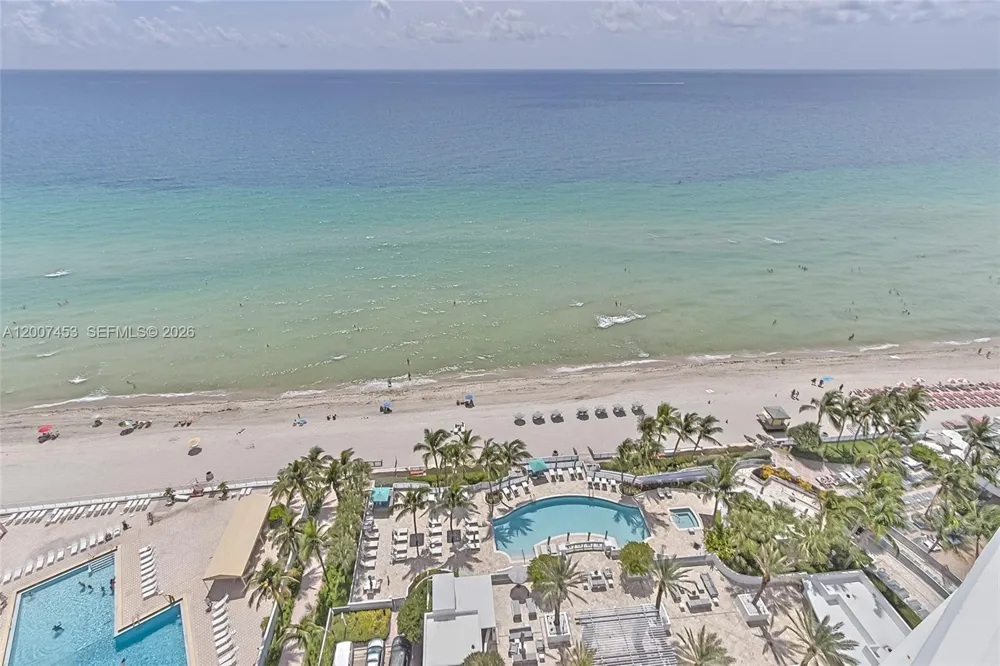 3535 S OCEAN DR #2002 Hollywood, FL 33019