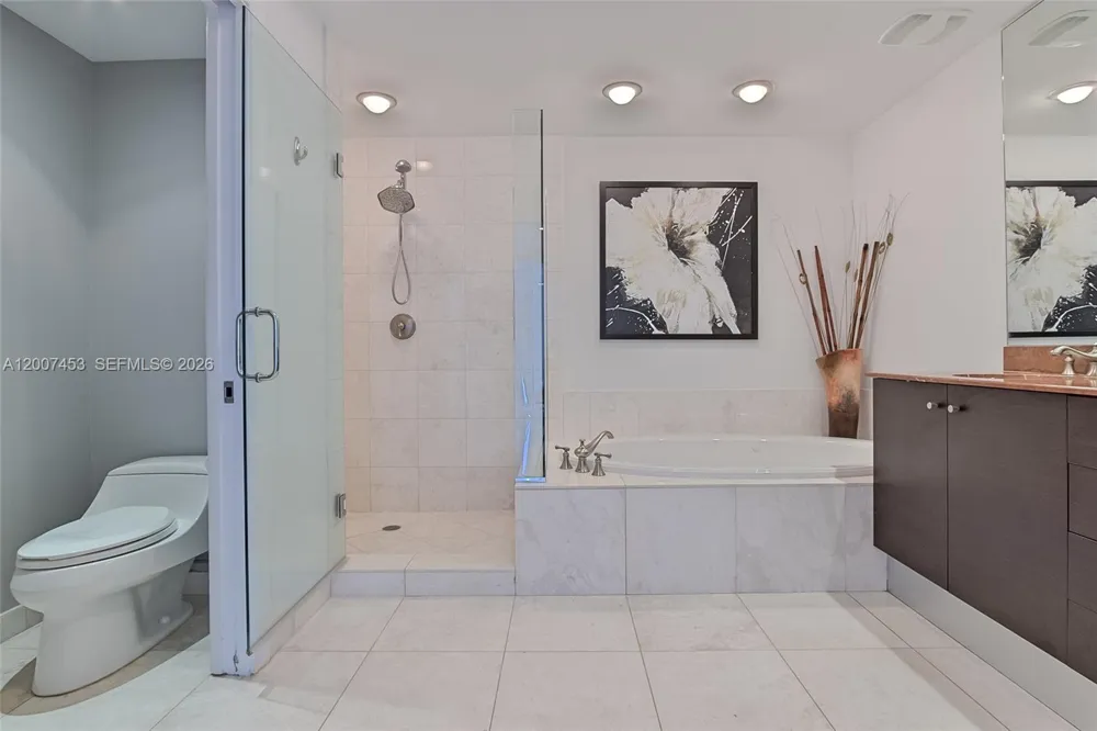 3535 S OCEAN DR #2002 Hollywood, FL 33019