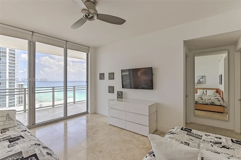 3535 S OCEAN DR #2002 Hollywood, FL 33019