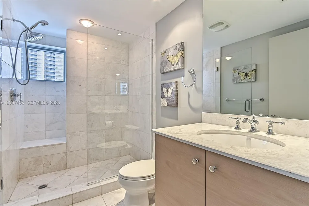 3535 S OCEAN DR #2002 Hollywood, FL 33019