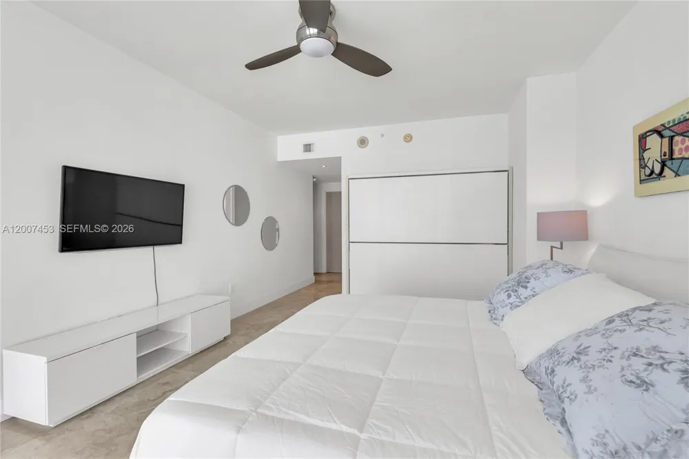 3535 S OCEAN DR #2002 Hollywood, FL 33019
