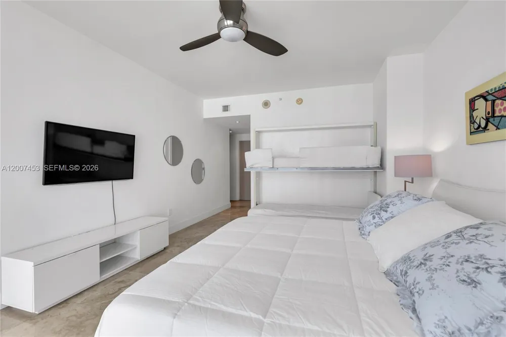 3535 S OCEAN DR #2002 Hollywood, FL 33019