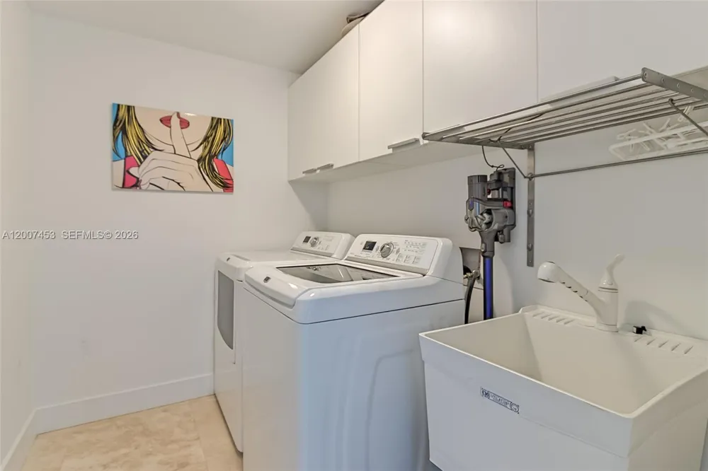 3535 S OCEAN DR #2002 Hollywood, FL 33019