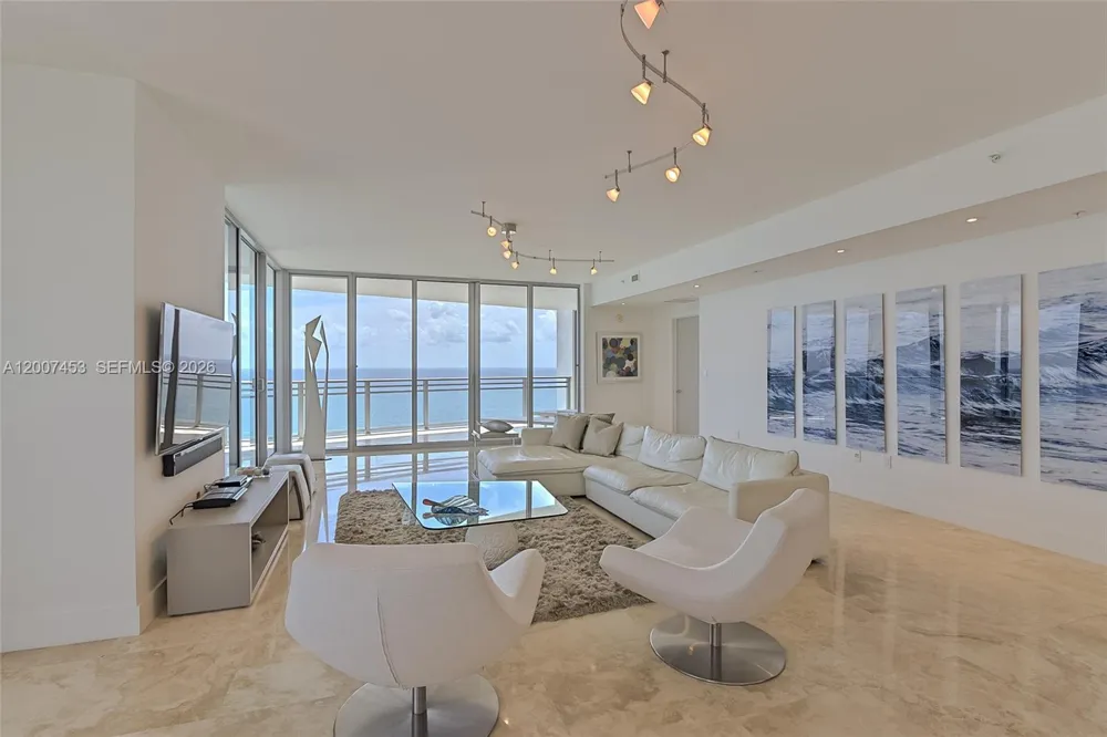 3535 S OCEAN DR #2002 Hollywood, FL 33019