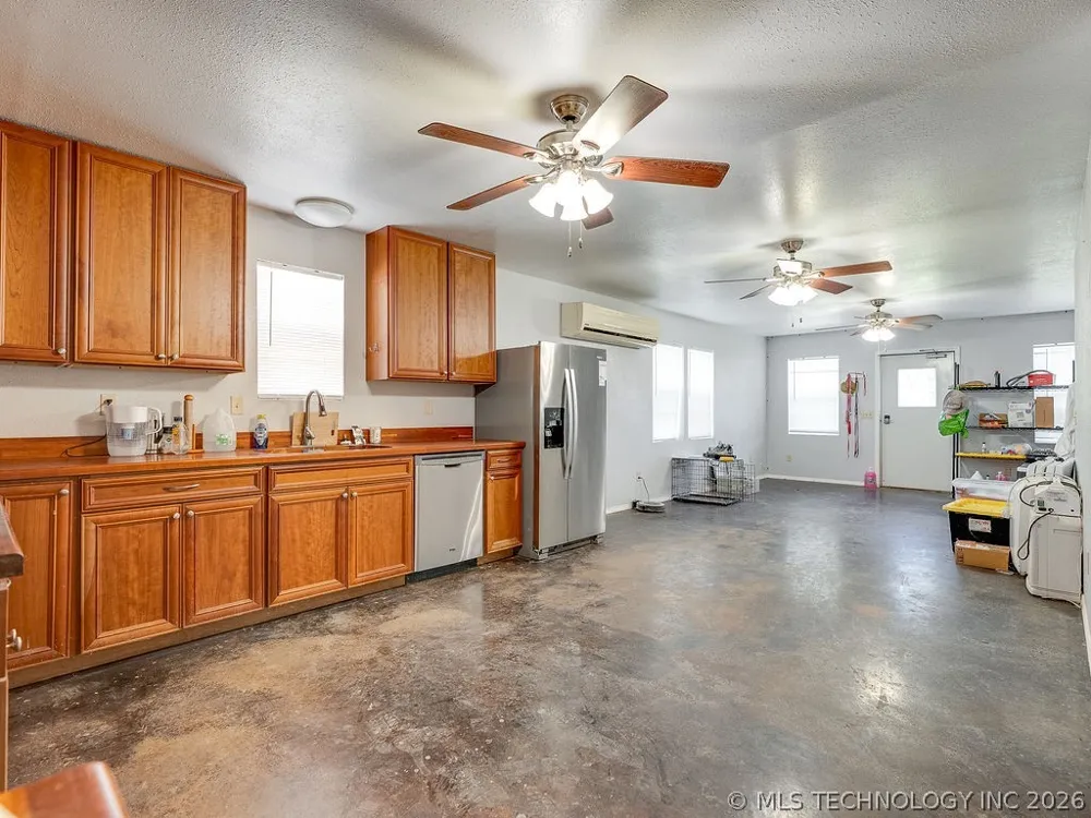 15330 County Road 3480 Ada, OK 74820