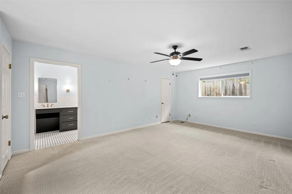315 E Fannin Street La Grange, TX 78945