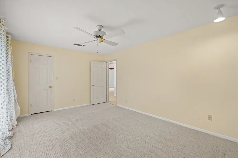 315 E Fannin Street La Grange, TX 78945