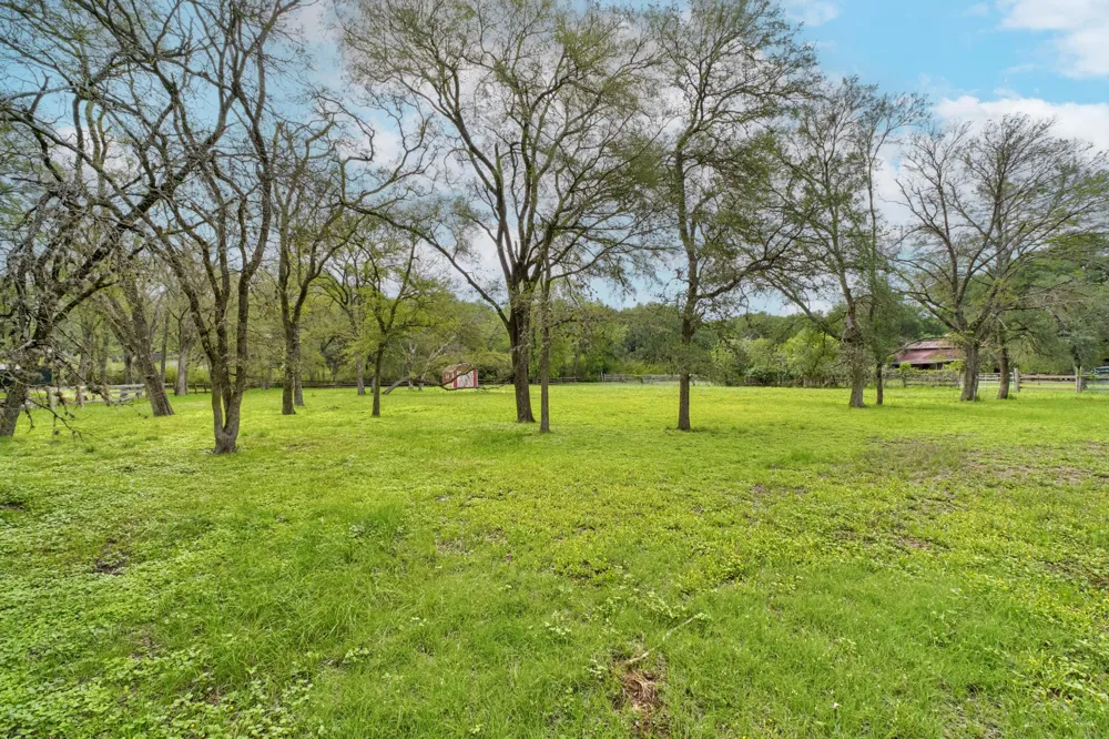 7 Pillow Road Sunset Valley, TX 78745