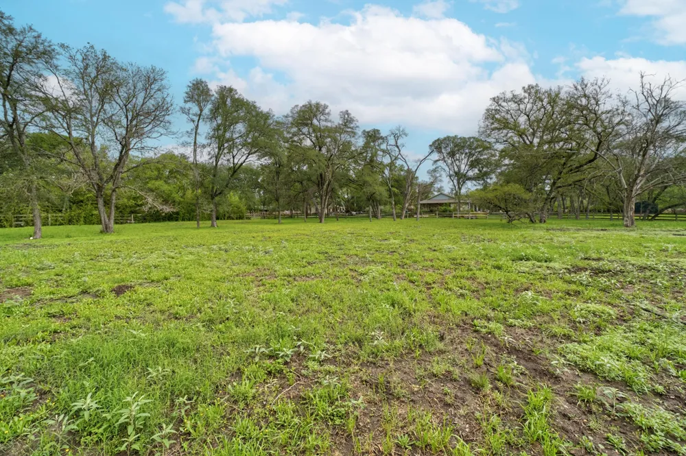 7 Pillow Road Sunset Valley, TX 78745