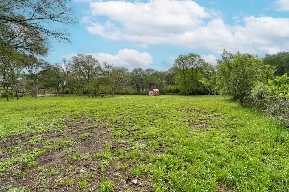 7 Pillow Road Sunset Valley, TX 78745