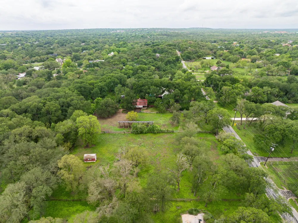 7 Pillow Road Sunset Valley, TX 78745