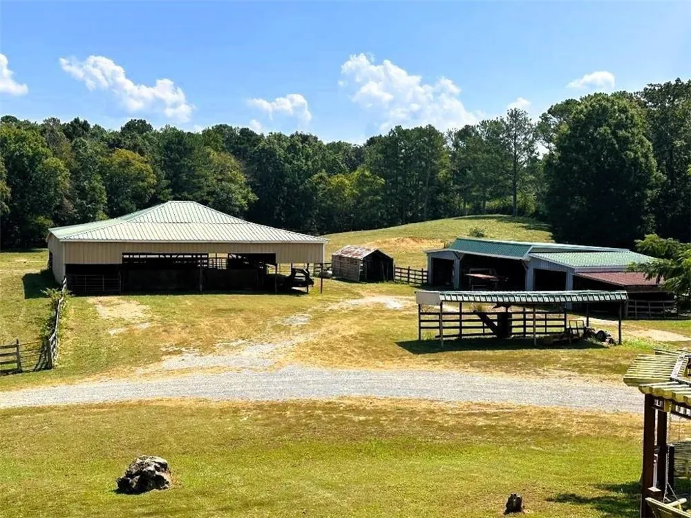 3746 Maple Grove Church Road Resaca, GA 30735