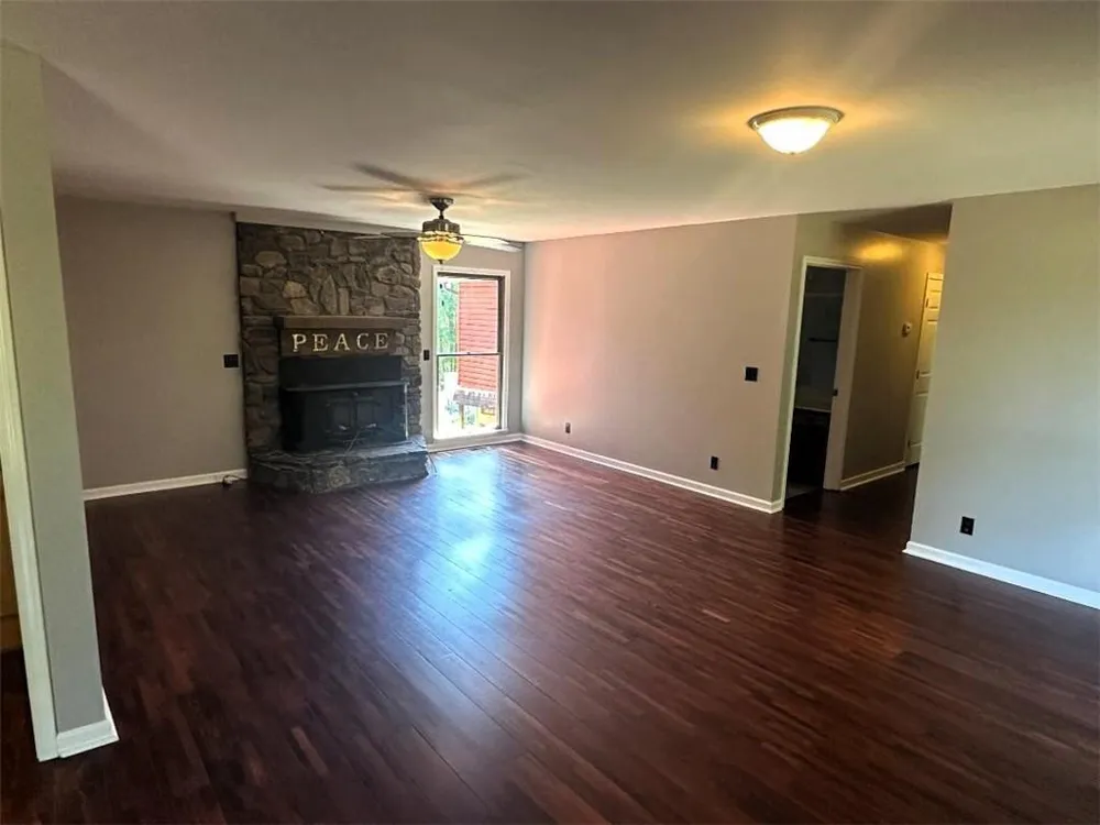 3746 Maple Grove Church Road Resaca, GA 30735
