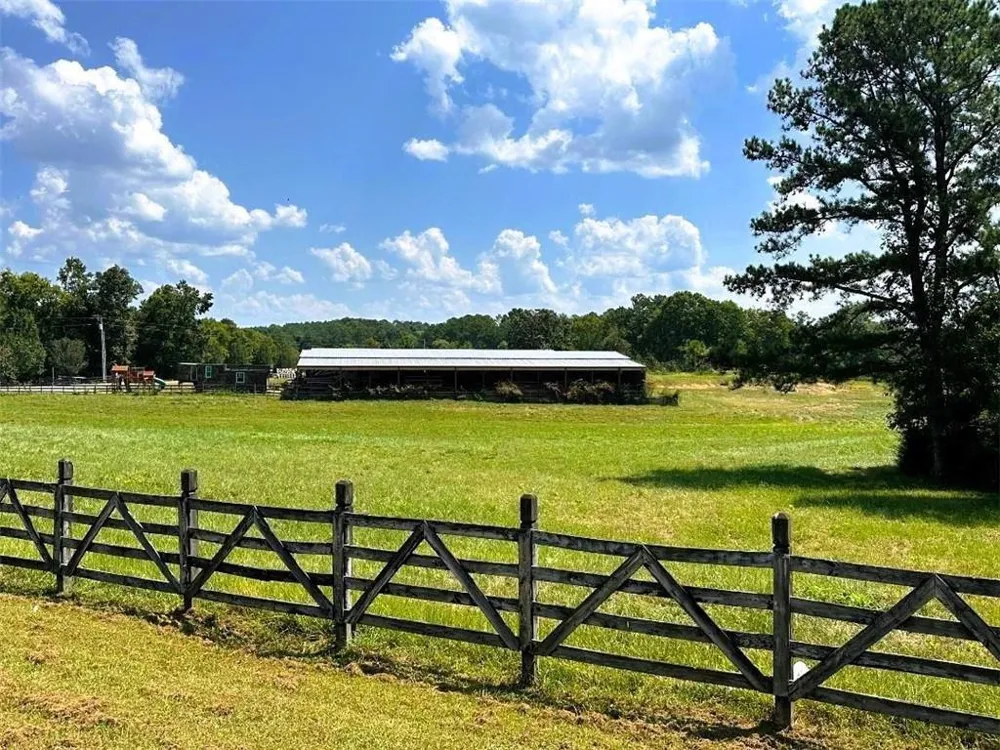 3746 Maple Grove Church Road Resaca, GA 30735