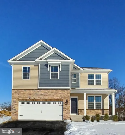 102 WINDING ROAD