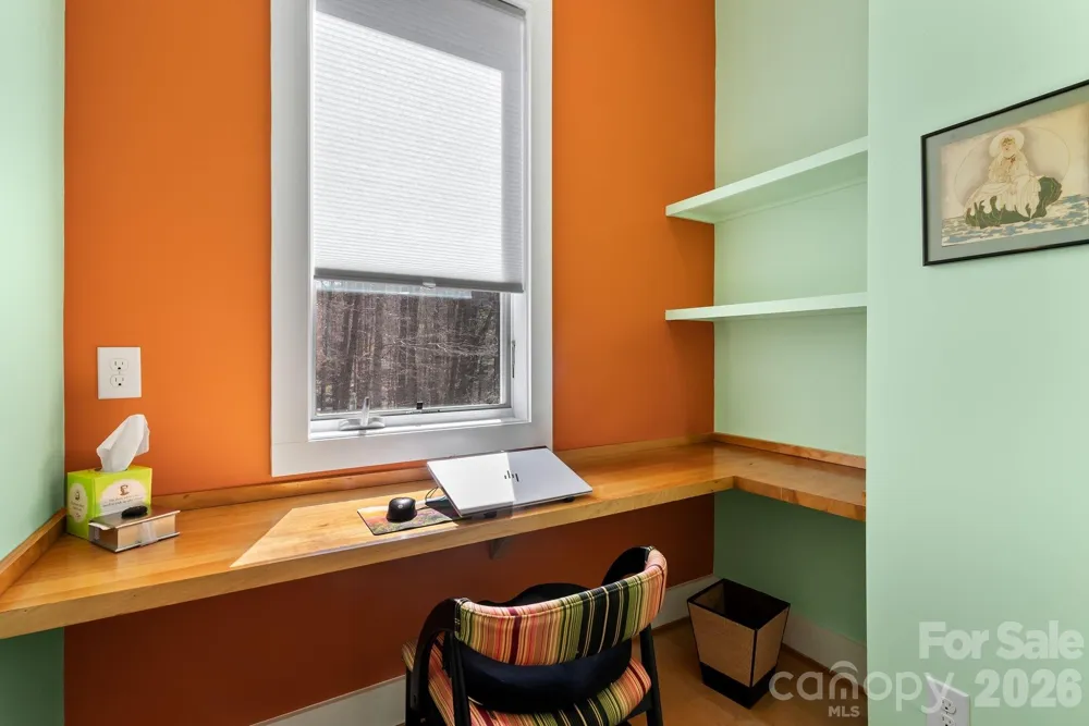 404 Amanda Drive Mars Hill, NC 28754