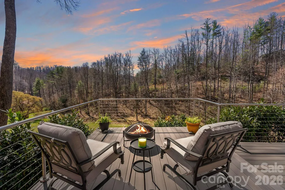404 Amanda Drive Mars Hill, NC 28754