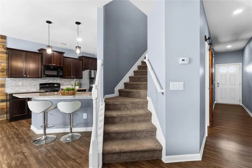 222 Bobbie Way Woodstock, GA 30189