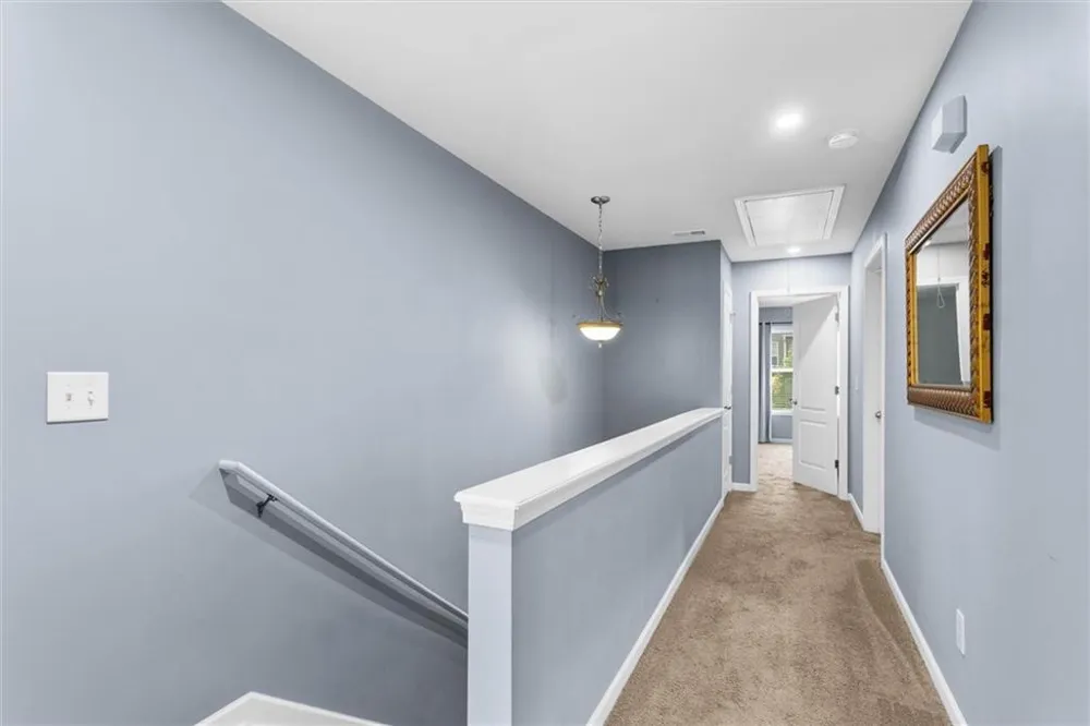 222 Bobbie Way Woodstock, GA 30189