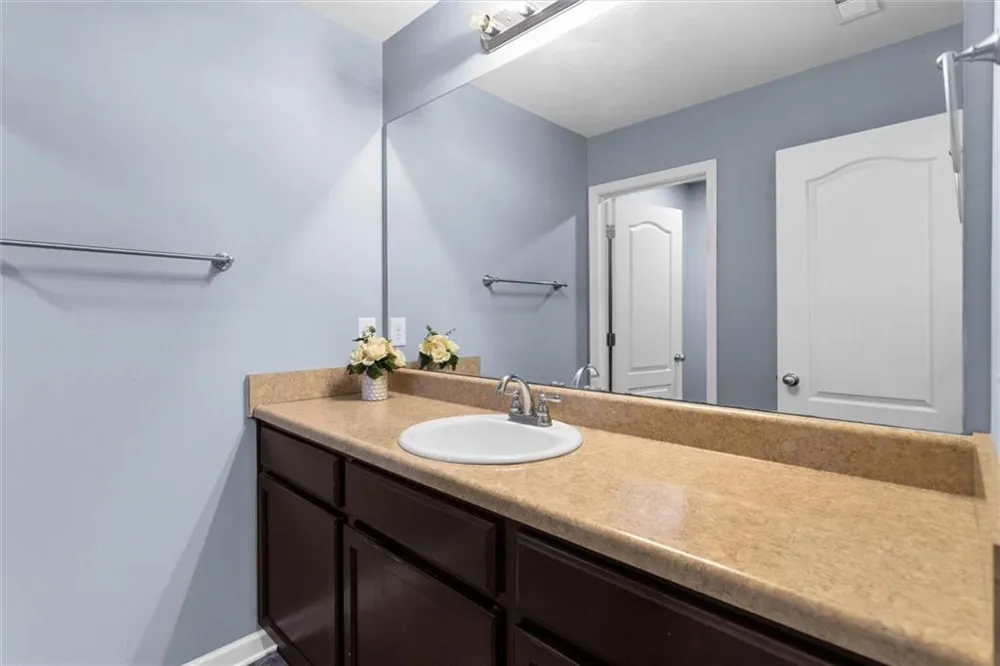 222 Bobbie Way Woodstock, GA 30189