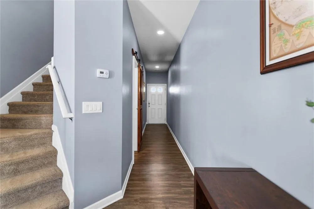 222 Bobbie Way Woodstock, GA 30189