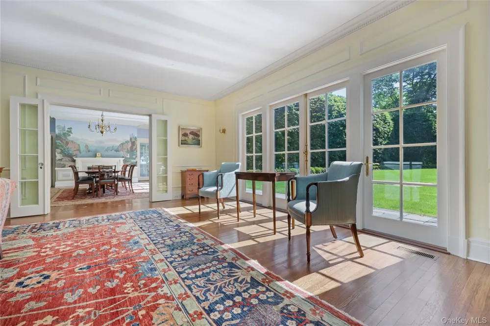 36 Revolutionary Road Briarcliff Manor, NY 10510