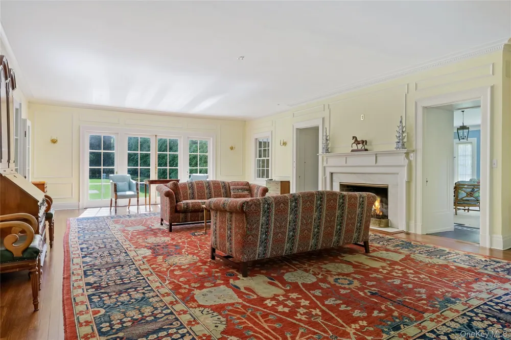 36 Revolutionary Road Briarcliff Manor, NY 10510