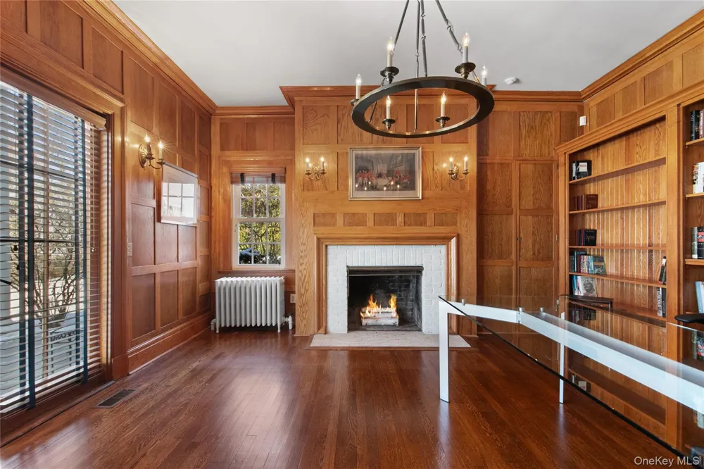 36 Revolutionary Road Briarcliff Manor, NY 10510