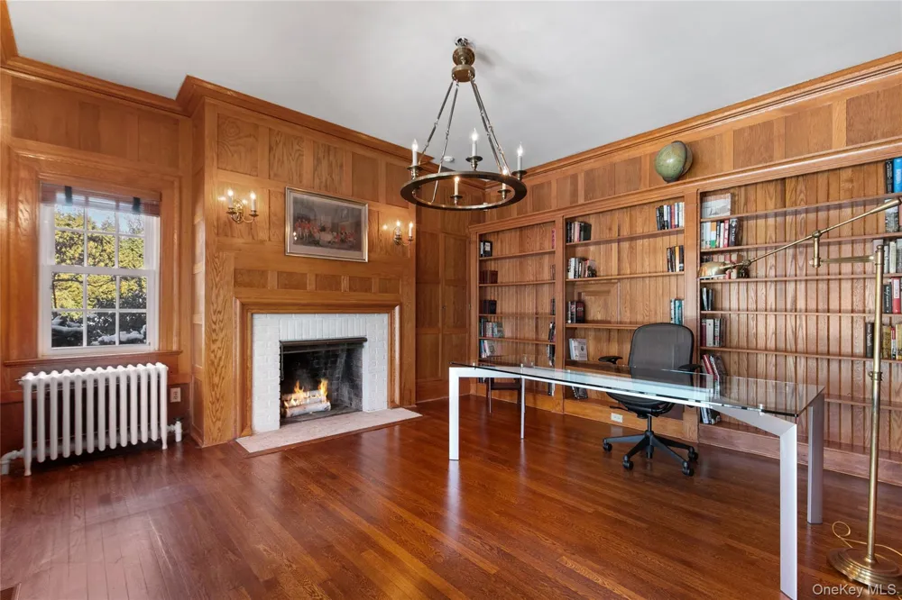 36 Revolutionary Road Briarcliff Manor, NY 10510