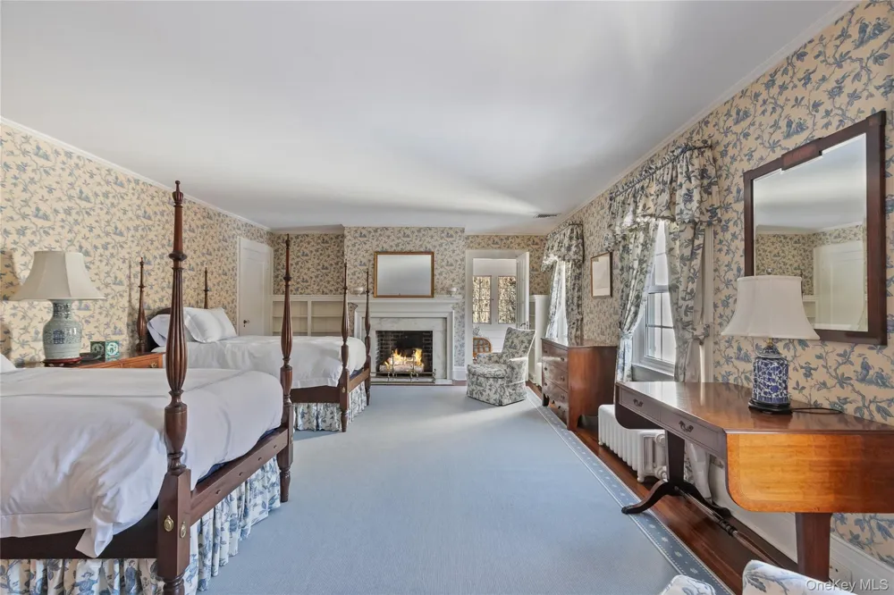 36 Revolutionary Road Briarcliff Manor, NY 10510