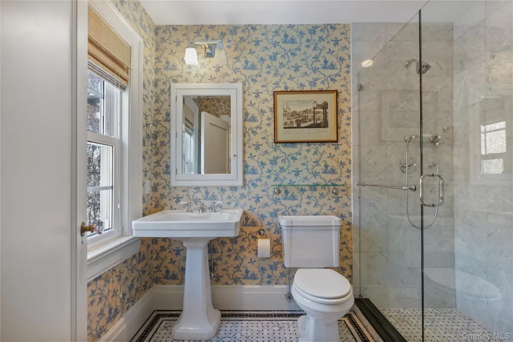 36 Revolutionary Road Briarcliff Manor, NY 10510