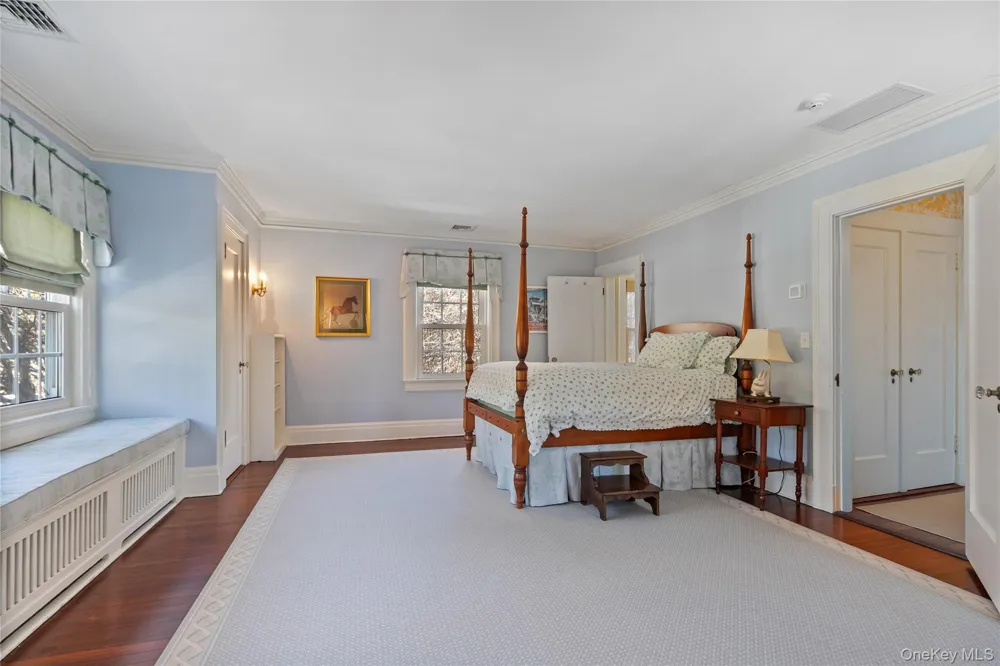 36 Revolutionary Road Briarcliff Manor, NY 10510