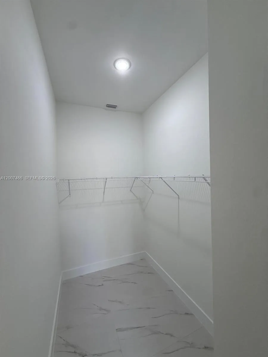 1089 EISENHOWER BLVD #1089 Lehigh Acres, FL 33974