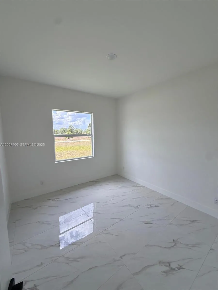 1089 EISENHOWER BLVD #1089 Lehigh Acres, FL 33974