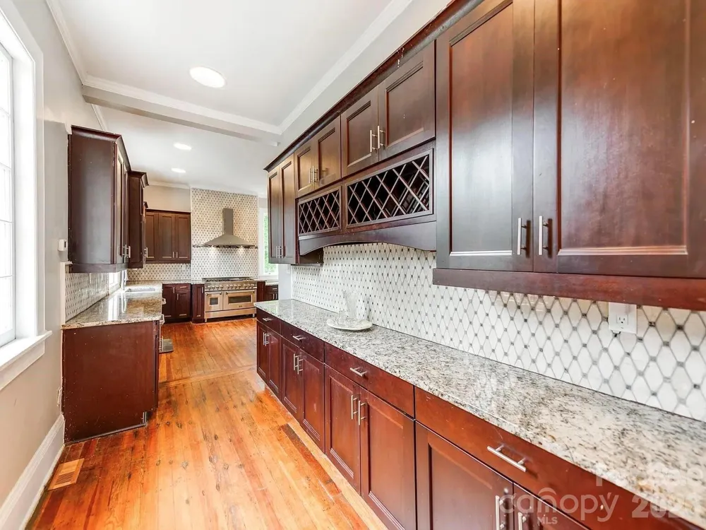 128 W End Street Chester, SC 29706
