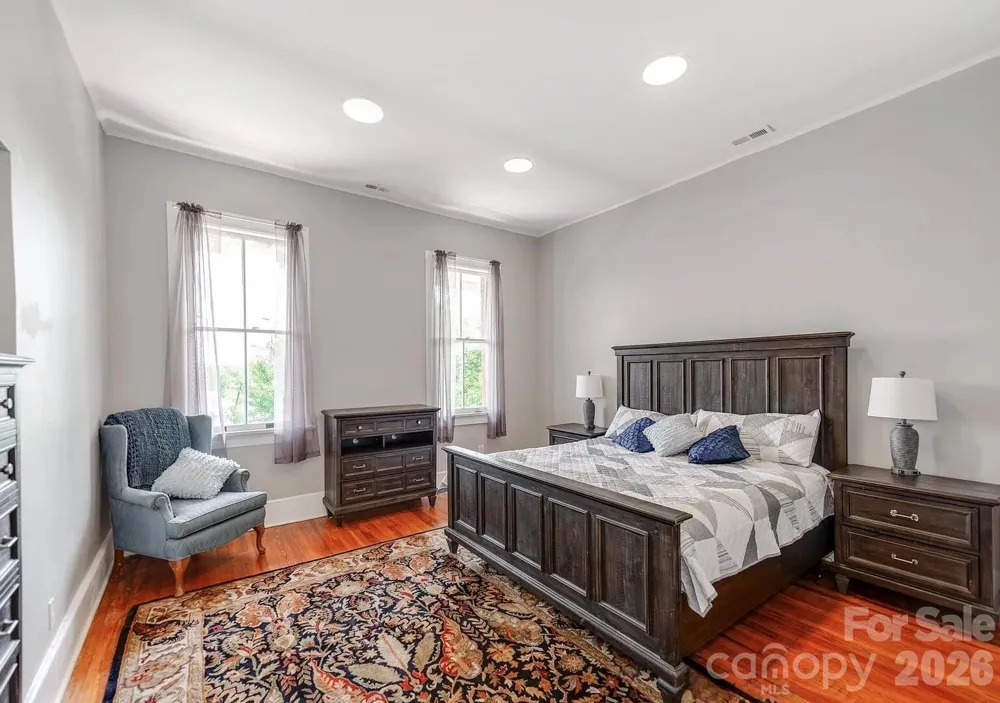 128 W End Street Chester, SC 29706