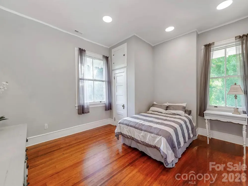128 W End Street Chester, SC 29706