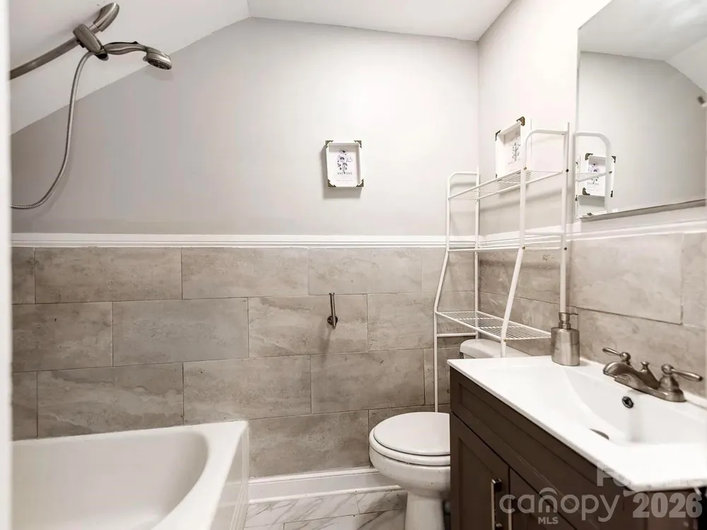 128 W End Street Chester, SC 29706