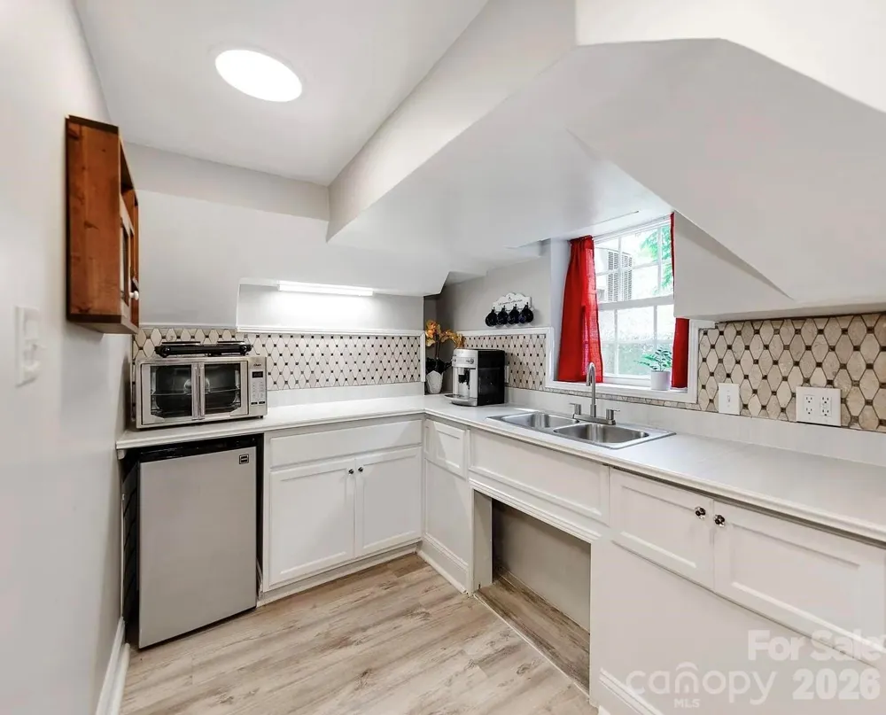 128 W End Street Chester, SC 29706