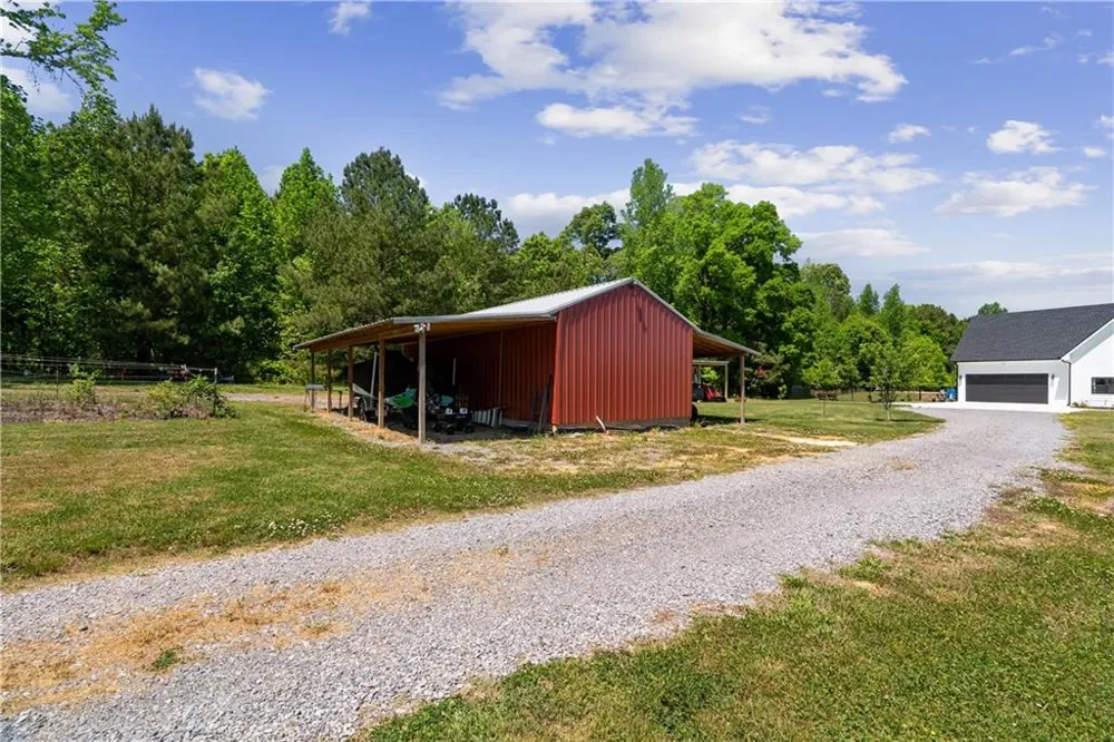 876 Cline Road Resaca, GA 30735