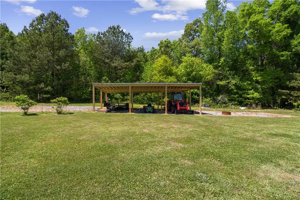 876 Cline Road Resaca, GA 30735