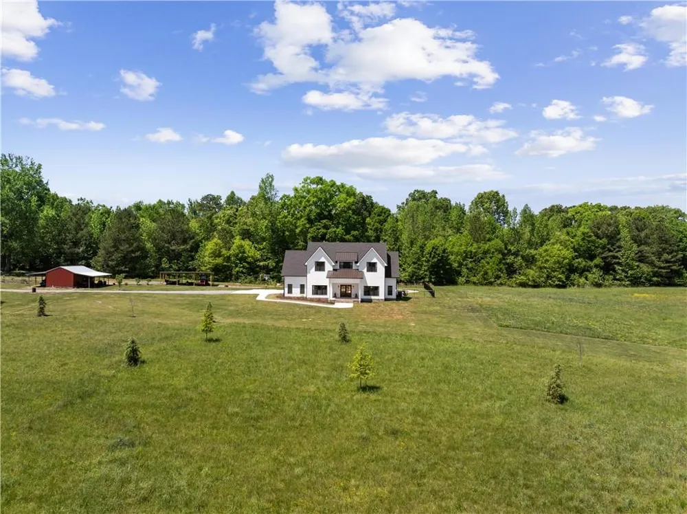 876 Cline Road Resaca, GA 30735