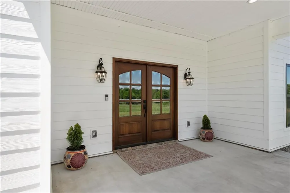 876 Cline Road Resaca, GA 30735