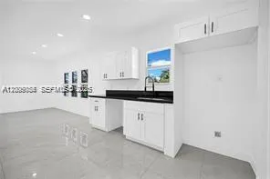 1301 Sharar Ave Opa-Locka, FL 33054