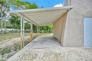 1301 Sharar Ave Opa-Locka, FL 33054