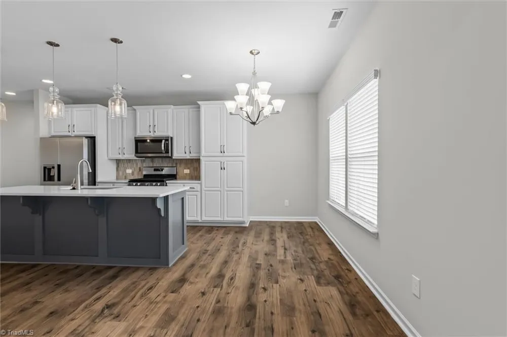 4462 Wesmar Drive Pfafftown, NC 27040