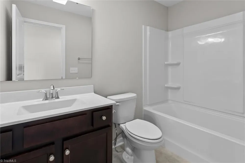 4462 Wesmar Drive Pfafftown, NC 27040